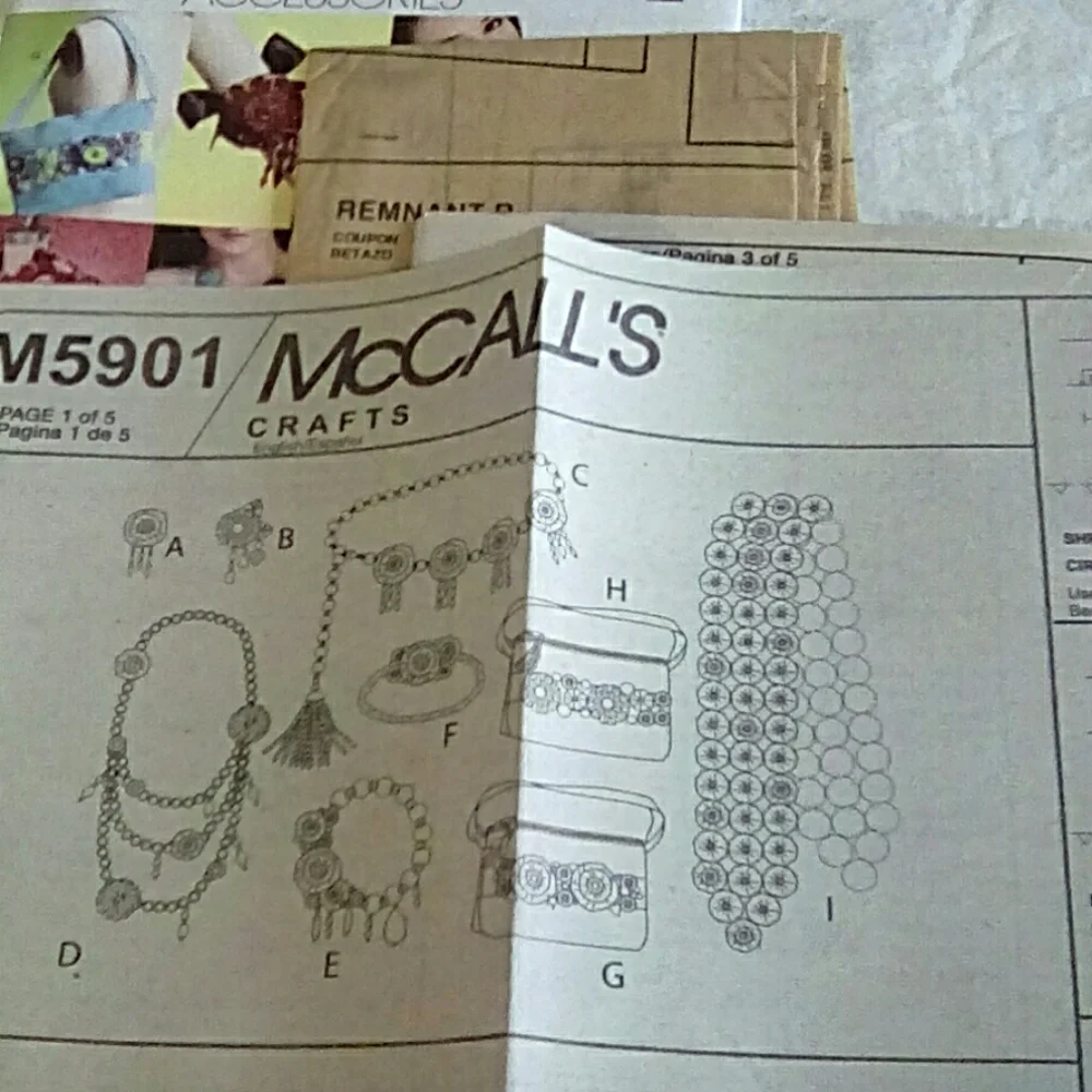 McCall's M5901 Yo-Yo treatments for accessories